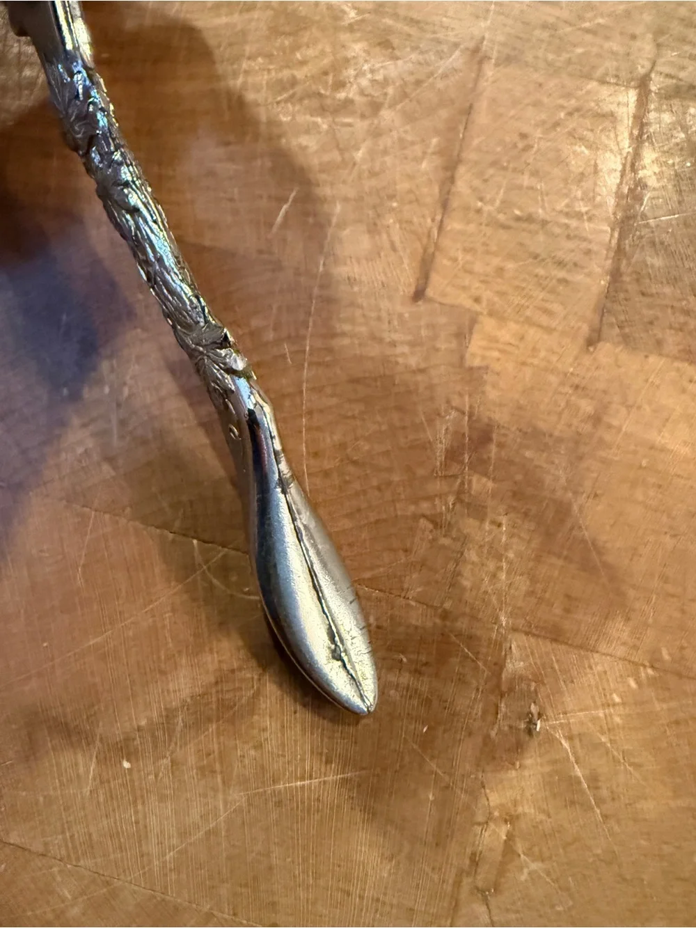 Vintage-Style Silver Winged Corkscrew Bottle Opener Grapes ordinate
